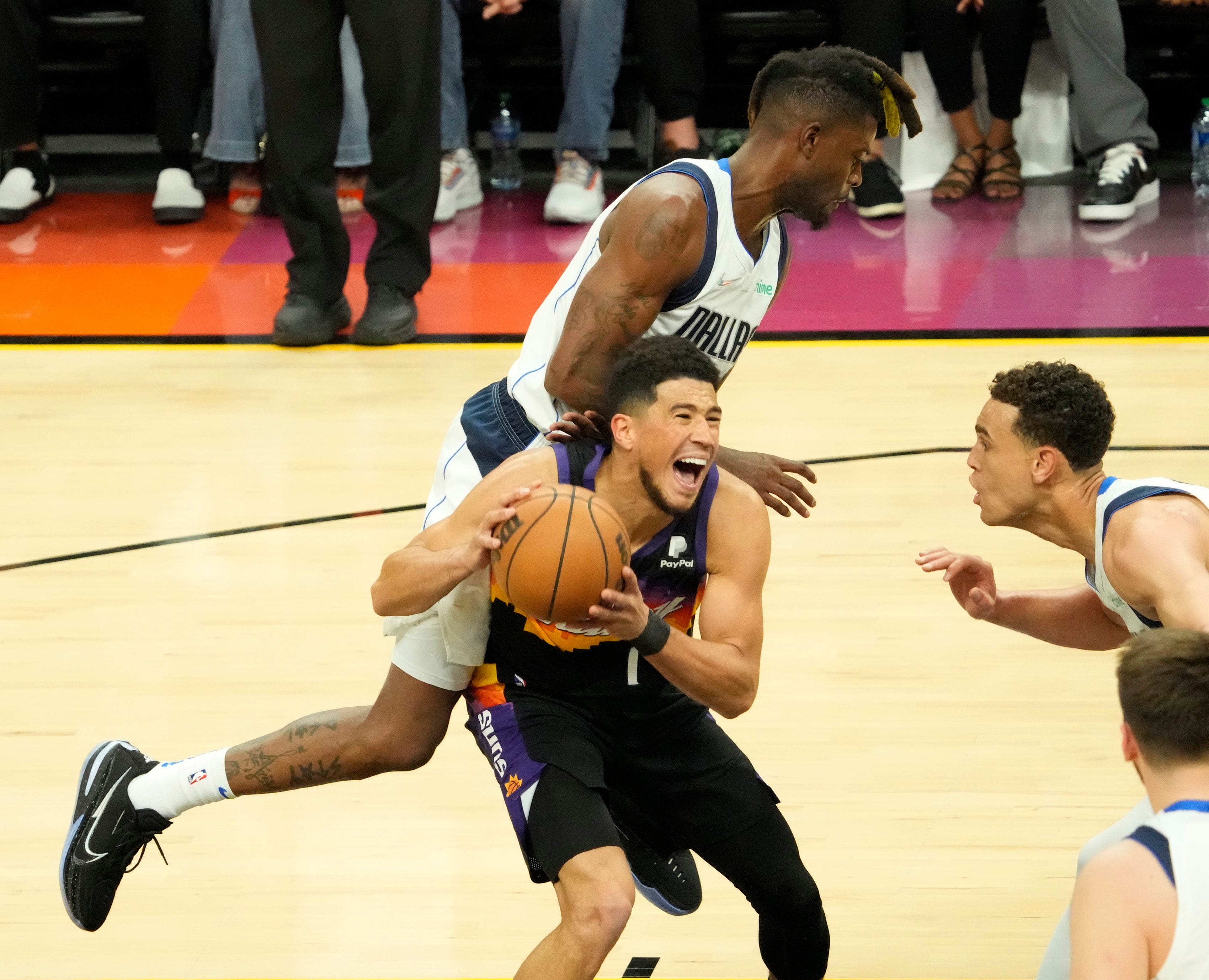 Phoenix Suns vs. Dallas Mavericks: NBA Playoffs, Game 1, Western Conference semifinals